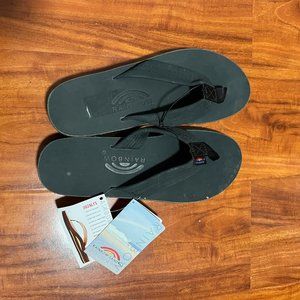NWT Black Rainbow Sandal